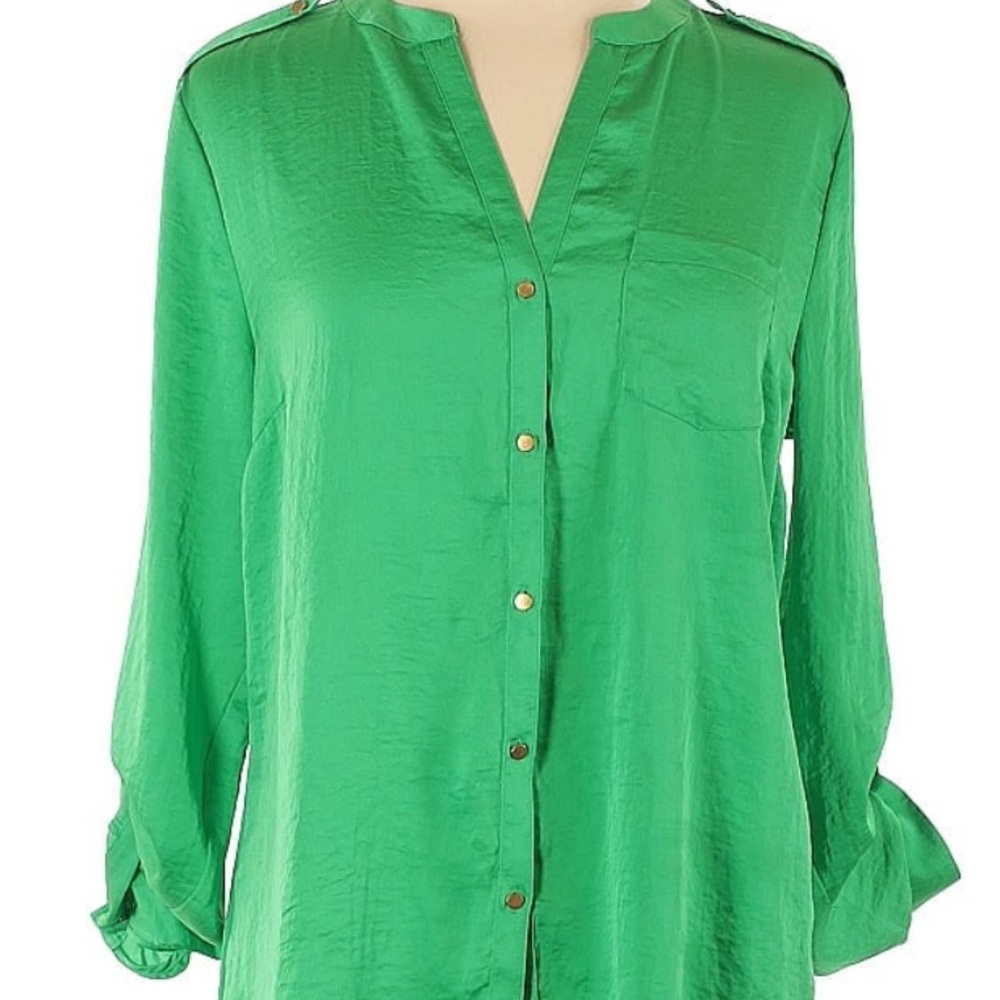 The Limited Green 3/4 Sleeve Button Down Blouse